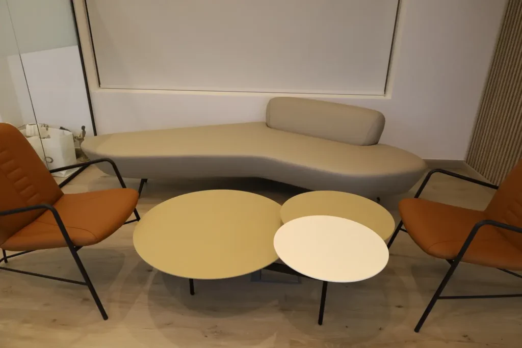 H&H Real Estate - The Zoom Interior-1