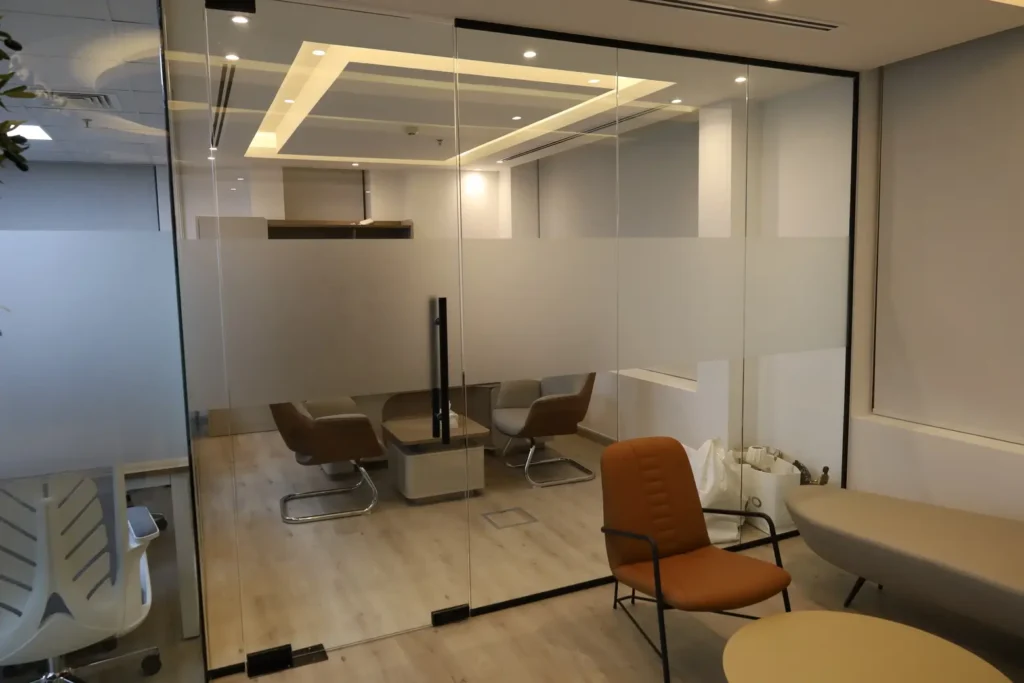H&H Real Estate - The Zoom Interior-9