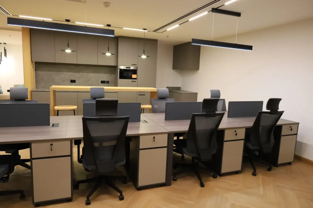 JLT CO Working Office - The Zoom Interior-12
