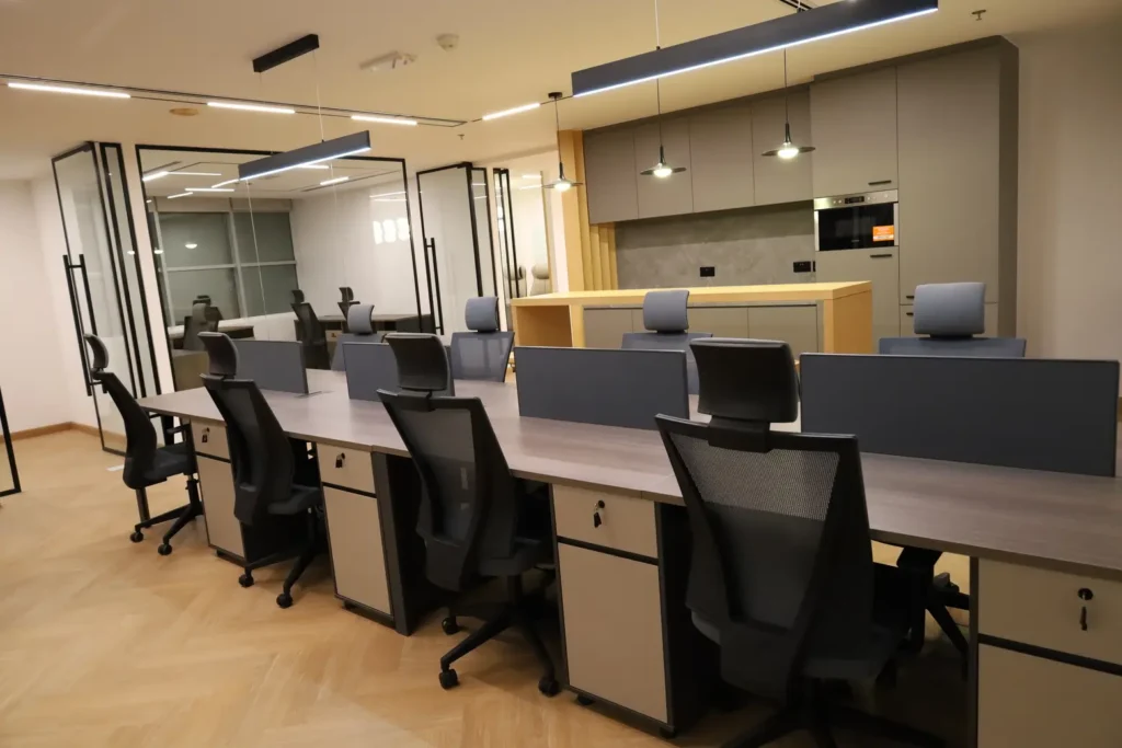 JLT CO Working Office - The Zoom Interior-14