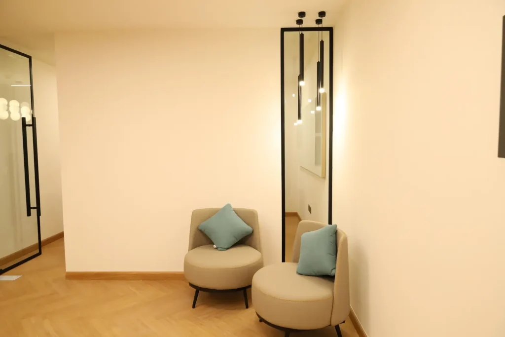 JLT CO Working Office - The Zoom Interior-20