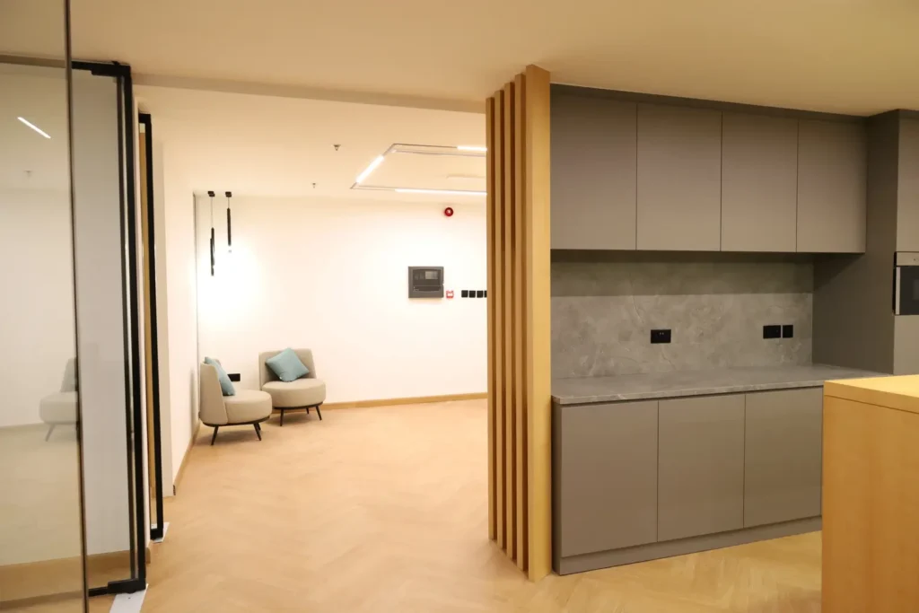 JLT CO Working Office - The Zoom Interior-6