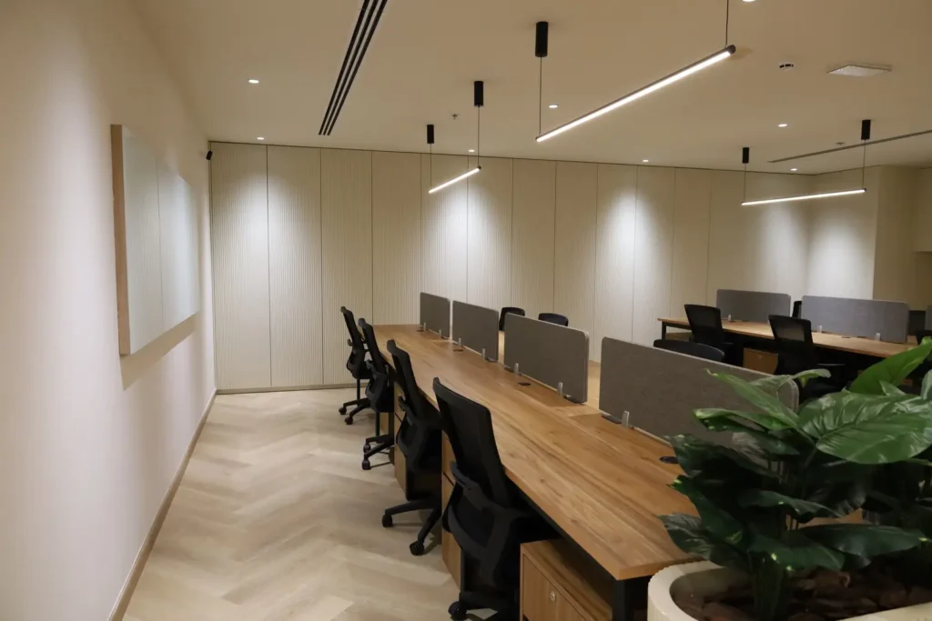 JLT Executive Office - The Zoom Interior-18