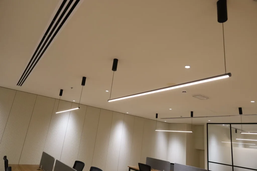 JLT Executive Office - The Zoom Interior-22