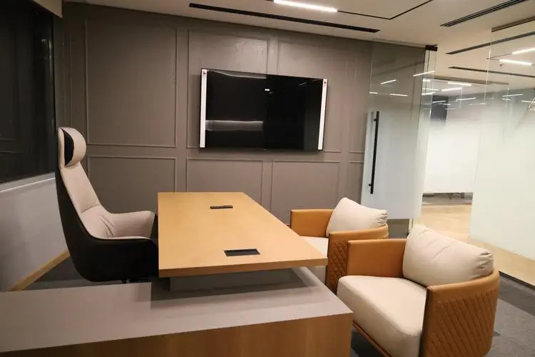 JLT Residential Office - The Zoom Interior-15