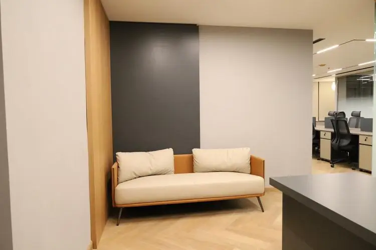 JLT Residential Office - The Zoom Interior-5