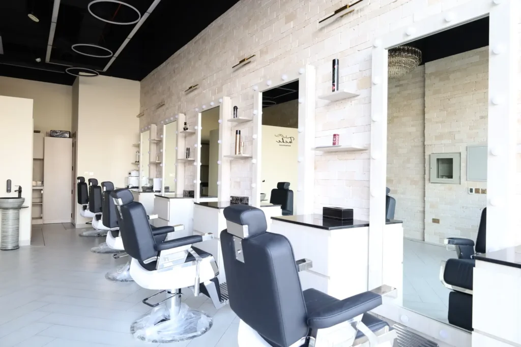 Tache Barbershop - The Zoom Interior-5