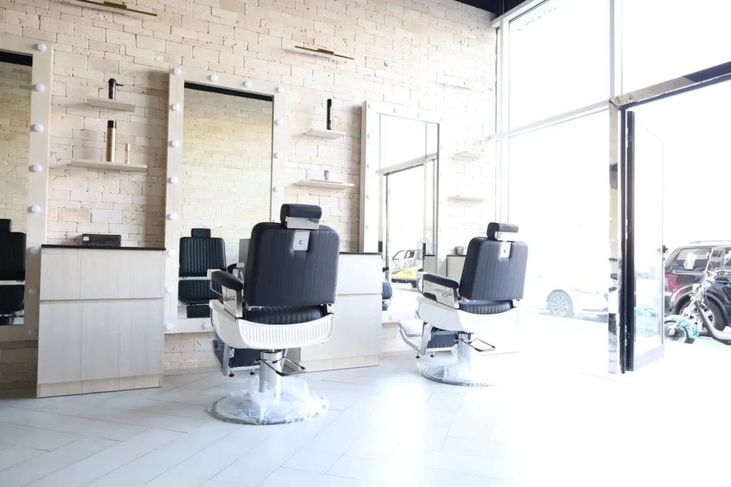 Tache Barbershop - The Zoom Interior-6